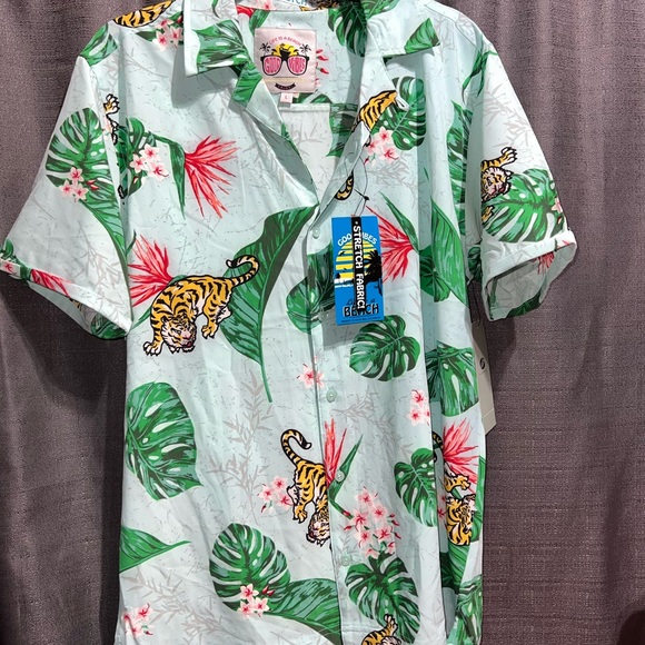 Good Vibes Hawaiian Shirt - Picture 1 of 4